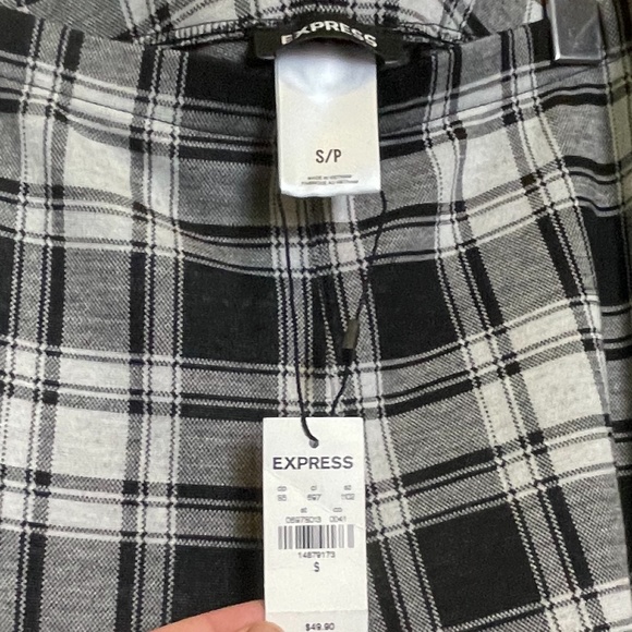 Express plaid legging pants NWT - Picture 3 of 5